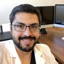 Foto de Dr. Héctor Tadeo Ramos Campos, Reumatología en Monterrey