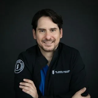 Foto de Dr. Jesús Adrián Martínez Caballero, Ortopedia y Traumatología en Monterrey