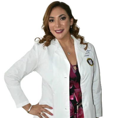 Foto de Dr. Marcela Santos Flores, Dermatología, Dermatología en Monterrey
