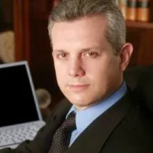 Foto de Dr. Mario Navarro Trevino, Cirugía Plástica y Reconstructiva en Monterrey