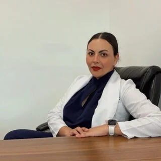Foto de Dr. Natalia Barajas, Otorrinolaringología en Monterrey