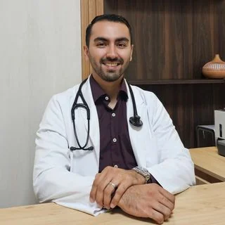 Dr. Roberto Iván Capistrán Rivera