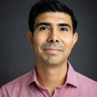 Foto de Dr. Victor A. Esquivel Gómez, Medicina Interna en Monterrey