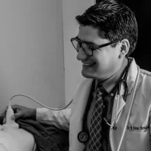 Foto de Dr. Fermín Hernández, Ginecología y Obstetricia en Oaxaca