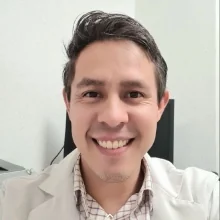 Foto de Dr. Adrian Santa Cruz Guillen, Pediatría en Ciudad Juárez