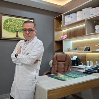 Foto de Dr. Andres Ivan Morales Cervantes, Ginecología y Obstetricia en Ecatepec de Morelos
