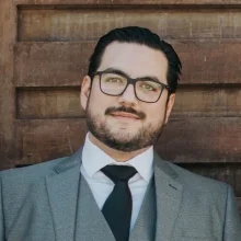 Foto de Dr. Carlos Reynoso Mendoza, Ortopedia y Traumatología en Ciudad Juárez