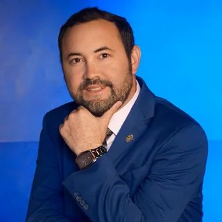 Foto de Dr. César Jesús Dommar Rodriguez, Neurocirugía en Ciudad Juárez