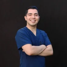 Foto de Dr. Cesar Ramos, Dermatología en San Nicolás de los Garza