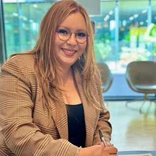 Foto de Dr. Cynthia Yaneli Mendia Fragoza, Psiquiatría en San Nicolás de los Garza