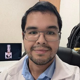 Foto de Dr. Edgar Christian Maynez Sibrian, Neurocirugía en Ciudad Juárez