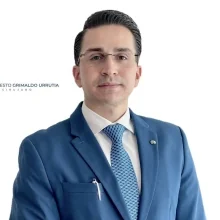 Foto de Dr. Ernesto Grimaldo Urrutia, Neurocirugía en Zapopan