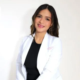 Foto de Dr. Estefania Salazar Tejeda, Pediatría en Zapopan