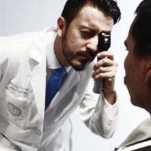 Foto de Dr. Manuel Alejandro Valdes Navarro, Oftalmología en San Nicolás de los Garza