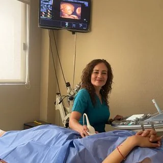 Foto de Dr. Mayi Mayret Mesquiti, Ginecología y Obstetricia en Ecatepec de Morelos