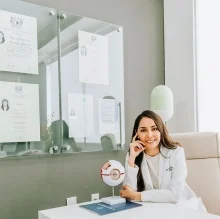 Foto de Dr. Monica Saucedo Ulloa, Oftalmología en Guanajuato