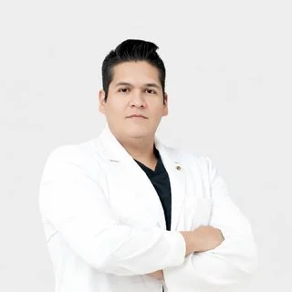 Foto de Dr. Raul Renteria Martinez, Oftalmología en Naucalpan