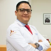 Foto de Dr. Ulises Santos Aguilar 2, Cirugía Oncológica en Ciudad Juárez