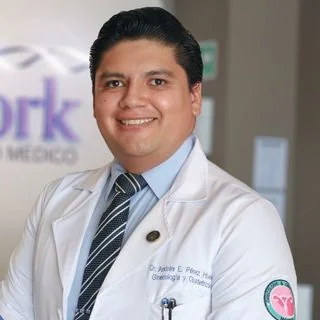 Foto de Dr. Andres Eduardo Perez Huerta, Ginecología y Obstetricia en Puebla