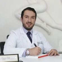 Foto de Dr. Bruno Rubi Lopez 2, Urología en Puebla