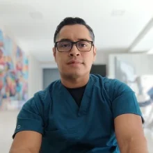 Foto de Dr. Carlos A Serrano Flores, Ginecología y Obstetricia en Puebla