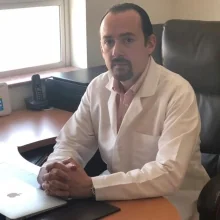 Foto de Dr. Carlos Elias Bistre Ramirez, Ortopedia y Traumatología en Puebla