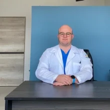 Foto de Dr. Carlos Gonzalez Garcia 3, Ginecología y Obstetricia en Puebla