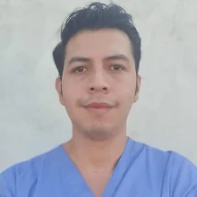 Foto de Dr. Carlos Rául Calderón Centeno, Otorrinolaringología en Puebla