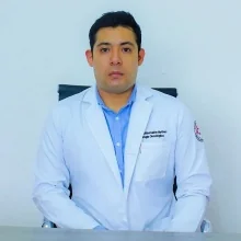 Foto de Dr. Cristóbal Calixto Martínez, Cirugía General en Puebla