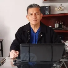 Foto de Dr. Eliud Alfonso Cruz Bernabe, Otorrinolaringología en Puebla