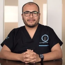 Foto de Dr. Erik Miguel Abrego Mendez, Otorrinolaringología en Puebla