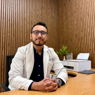 Foto de Dr. Jonatan Meléndez, Ortopedia y Traumatología en Puebla