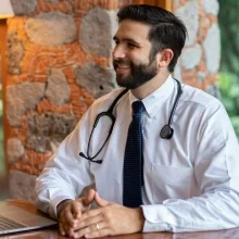 Foto de Dr. Jorge Esteban Aranda Claussen médico, Oncología Médica en Puebla