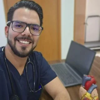 Foto de Dr. Kevin Alberto Zurroza Luna 2, Cardiología en Puebla