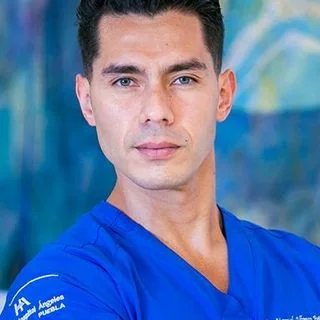 Dr. Manuel Alfonso Peña Vergara