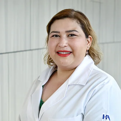 Foto de Dr. María Elena Peralta Rodríguez, Neonatología en Puebla