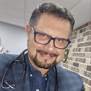 Foto de Dr. Miguel Angel Rivera Viñas, Reumatología en Puebla