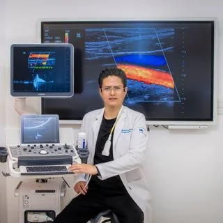 Foto de Dr. Mishell Eduardo Santander Becerra, Angiología y Cirugía Vascular en Puebla