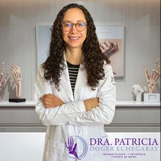 Foto de Dr. Patricia Doger Echegaray, Ortopedia y Traumatología en Puebla