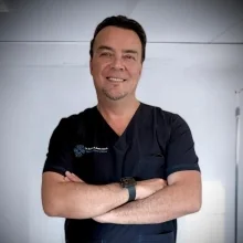 Foto de Dr. Rafael Bueno Garcia 2, Oftalmología en Puebla