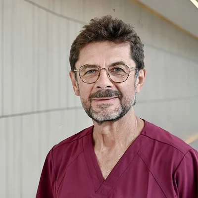 Foto de Dr. Raúl Ricaño Rueda, Cirugía Plástica y Reconstructiva en Puebla