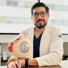 Foto de Dr. Ricardo Blas Medina, Oftalmología en Puebla