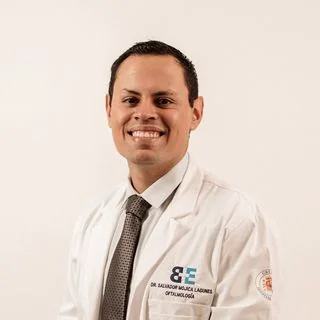Foto de Dr. Salvador Mojica Lagunes, Oftalmología en Puebla