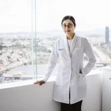 Foto de Dr. Shirley Herrera Ibáñez, Neurocirugía en Puebla