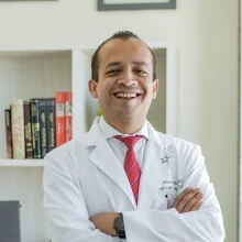 Foto de Dr. Alberto Muñoz Macias, Ortopedia y Traumatología en Querétaro