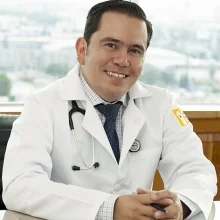 Foto de Dr. Cristhian Godinez Borrego, Cirugía Pediátrica en Querétaro