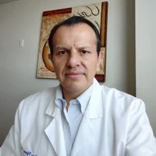 Foto de Dr. Edgar Vázquez Ballesteros, Gastroenterología en Juárez