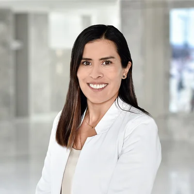 Foto de Dr. Elisa Ekaterina Zatarain Rodríguez, Reumatología en Querétaro