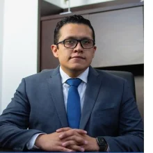 Foto de Dr. Julio César Osorio Damián, Ortopedia y Traumatología en Querétaro