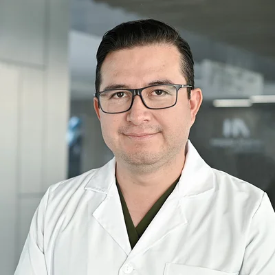 Foto de Dr. León Octavio Torres Mercado, Urología en Querétaro